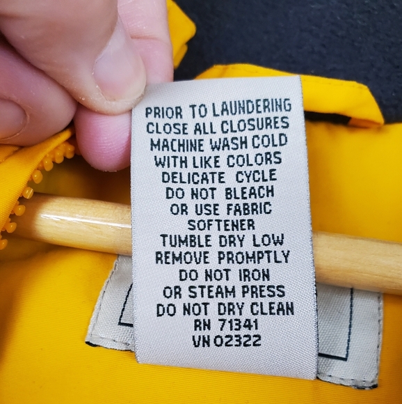 Vntg L.L. Bean Women's Vest. Yellow. LG - Picture 5 of 10